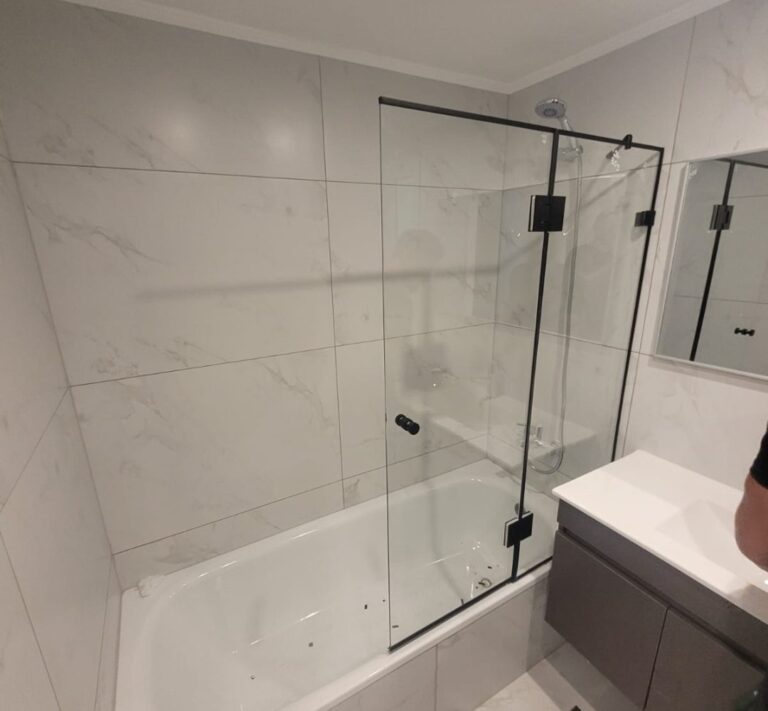 Shower6-pr9rux3c71rt3gkvoohv8b1kv1wgb8x6j1buase1w0